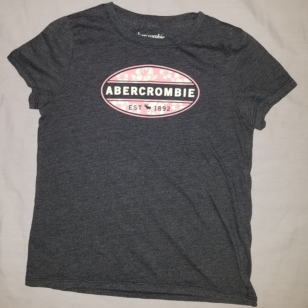 Cute Abercrombie kids tee!